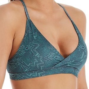 Patagonia cross beta bra